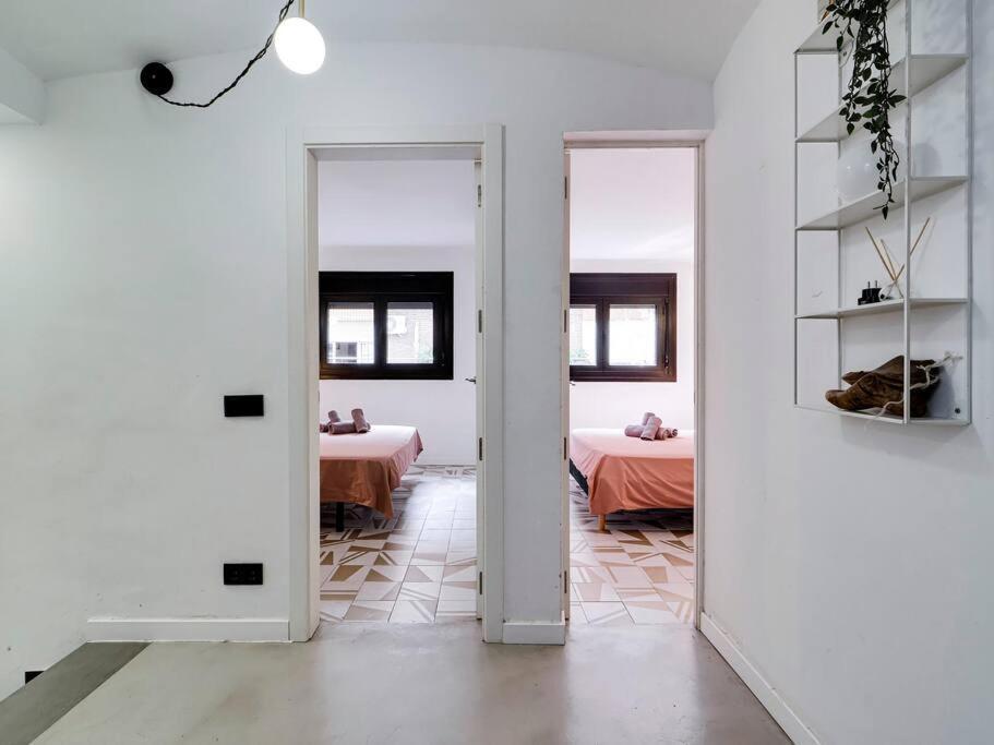 Casa Maria Townhouse- Terrace-4 Bedrooms L'Hospitalet de Llobregat Exterior photo