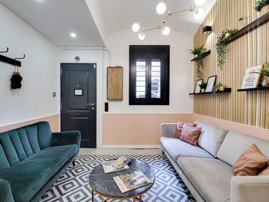 Casa Maria Townhouse- Terrace-4 Bedrooms L'Hospitalet de Llobregat Exterior photo